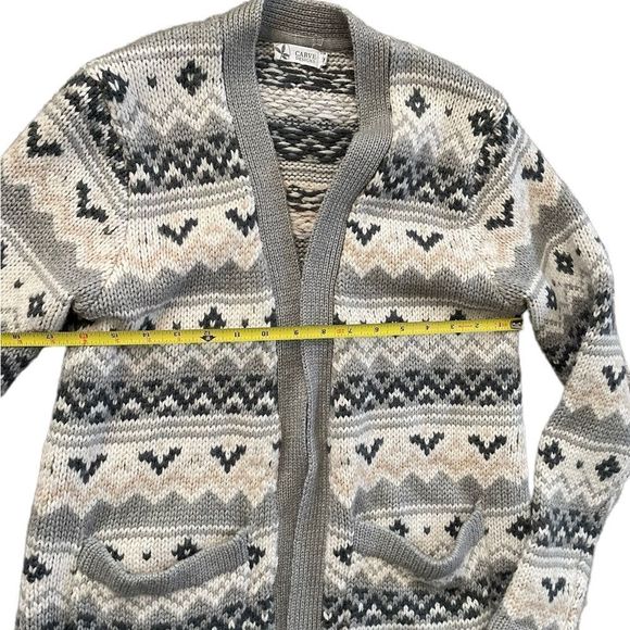 Carve Designs Gray and Cream Patterned Cardigan - Picture 13 of 14